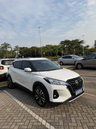 NISSAN KICKS PLAY 1.6 16V FLEXSTART SENSE XTRONIC NISSAN KICKS PLAY 1.6 16V FLEXSTART SENSE XTRONIC